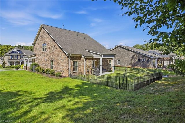 4558 Jasper Ridge Drive, Clemmons, NC 27012