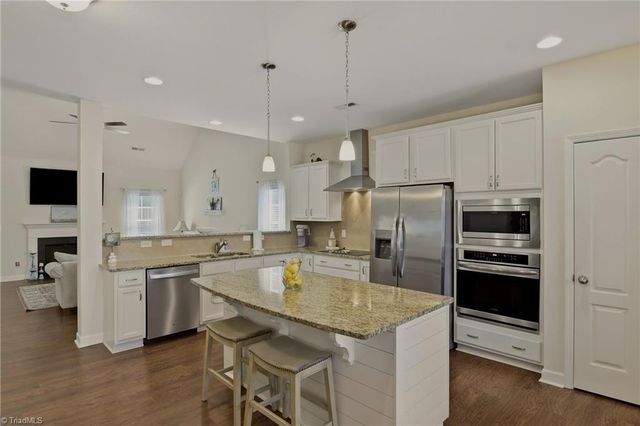4558 Jasper Ridge Drive, Clemmons, NC 27012