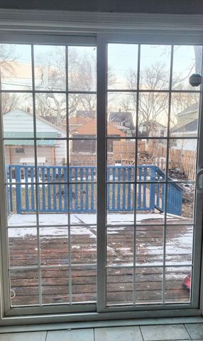 960 Geranium Avenue E, Saint Paul, MN 55106