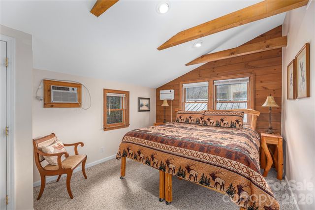 236 Dove Drive, Maggie Valley, NC 28751