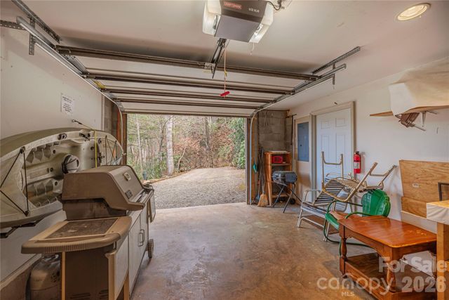 236 Dove Drive, Maggie Valley, NC 28751