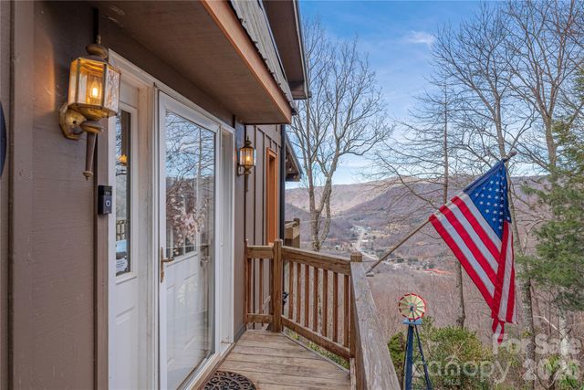 236 Dove Drive, Maggie Valley, NC 28751
