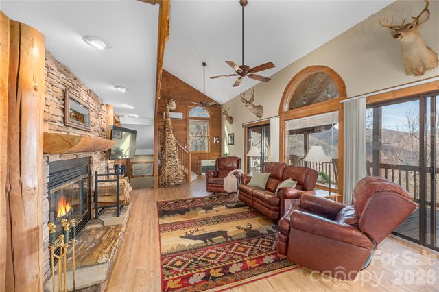 236 Dove Drive, Maggie Valley, NC 28751