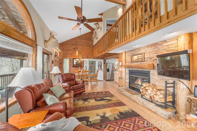 236 Dove Drive, Maggie Valley, NC 28751