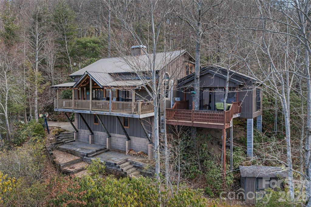 236 Dove Drive, Maggie Valley, NC 28751