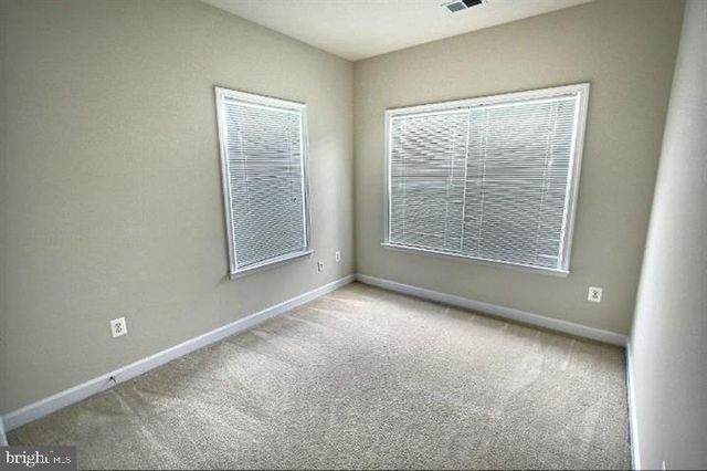 903 CRESTFIELD DR, Rockville, MD 20850