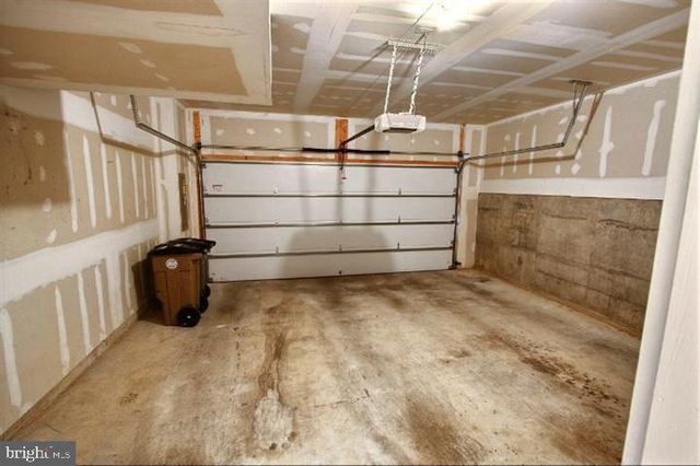 903 CRESTFIELD DR, Rockville, MD 20850