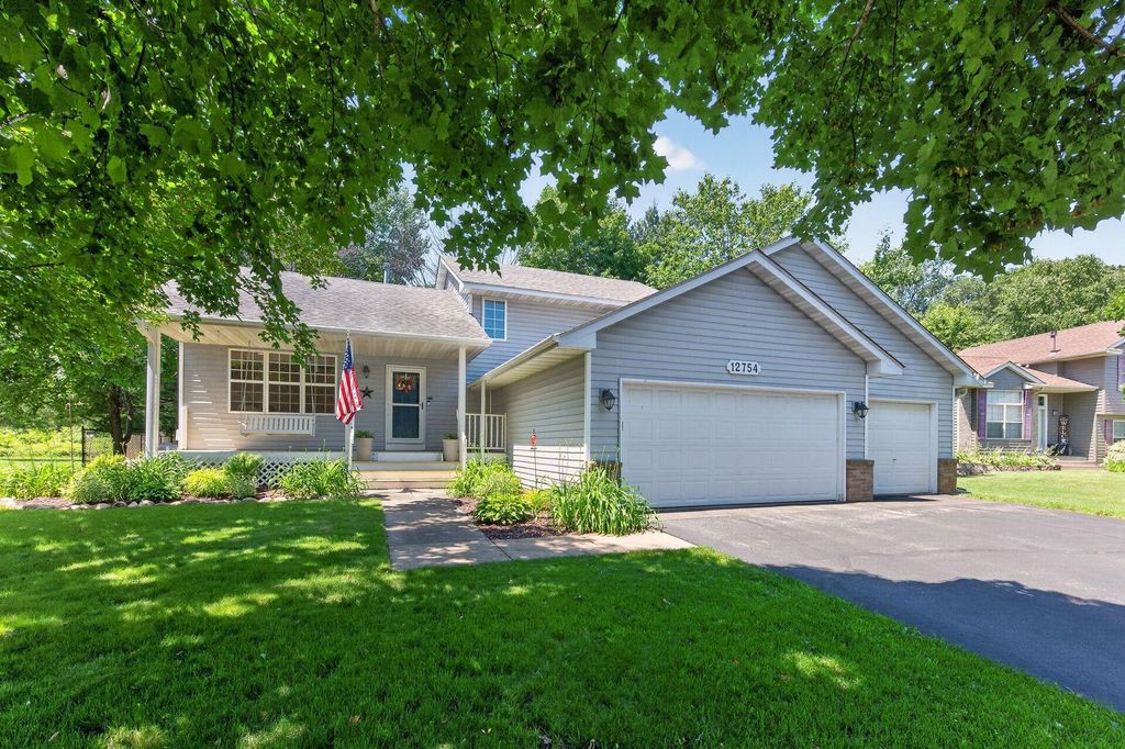 12754 Independence Avenue, Savage, MN 55378 — exterior