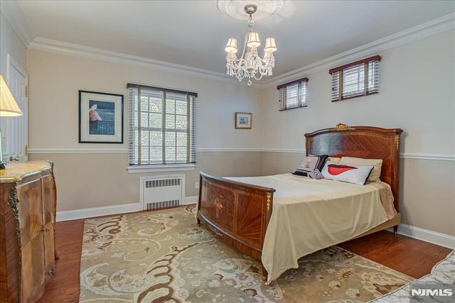 294 Oakwood Road, Englewood, NJ 07631