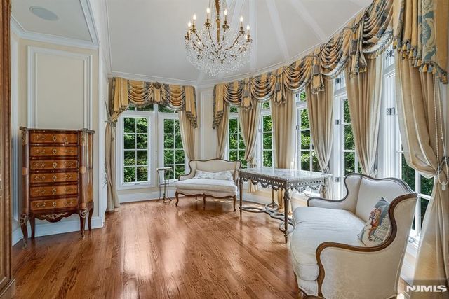 294 Oakwood Road, Englewood, NJ 07631