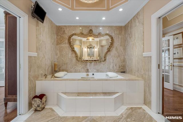 294 Oakwood Road, Englewood, NJ 07631