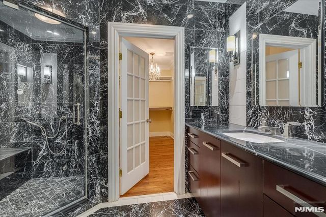 294 Oakwood Road, Englewood, NJ 07631