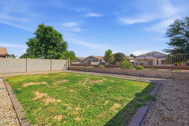 1431 W BELMONT RED Trail, San Tan Valley, AZ 85143