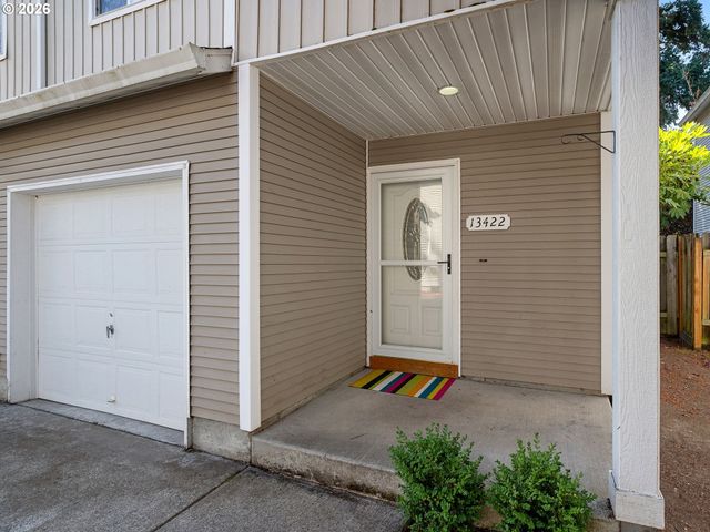 13422 Se HAROLD St 11, Portland, OR 97236