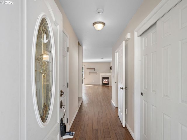 13422 Se HAROLD St 11, Portland, OR 97236