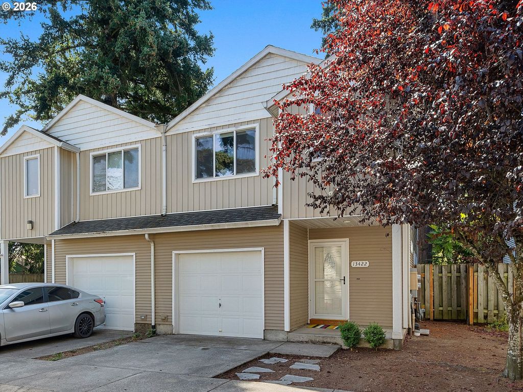 13422 Se HAROLD St 11, Portland, OR 97236