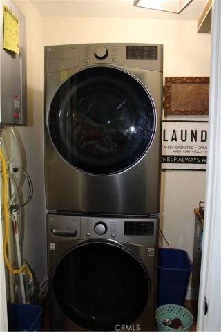 312 W I, Ontario, CA 91762