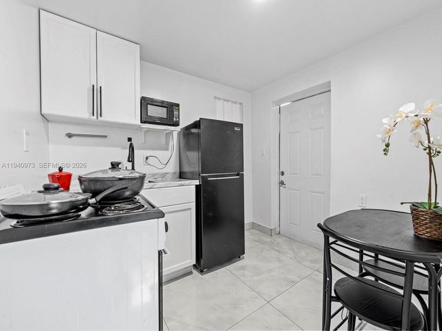1230 NW 35th Street, Miami, FL 33142