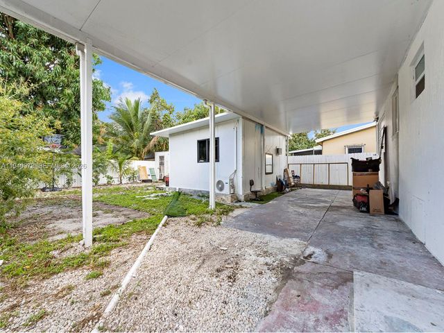 1230 NW 35th Street, Miami, FL 33142