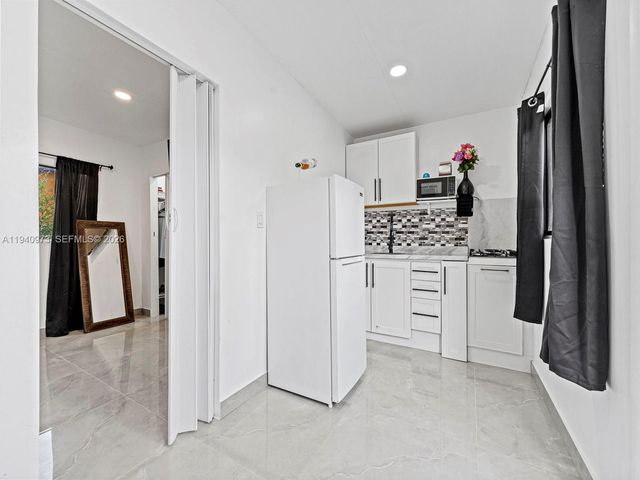 1230 NW 35th Street, Miami, FL 33142