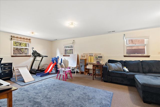 18522 Dixie Highway, Homewood, IL 60430