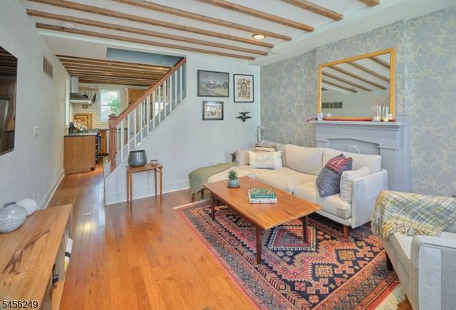 118 Clinton St, Lambertville City, NJ 08530