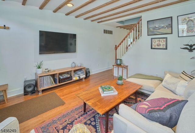 118 Clinton St, Lambertville City, NJ 08530