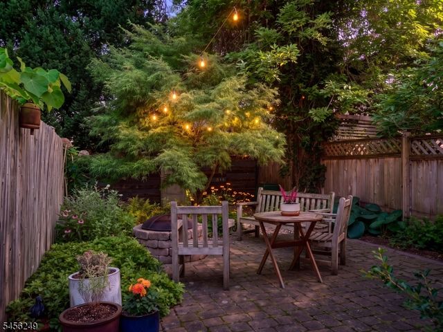 118 Clinton St, Lambertville City, NJ 08530