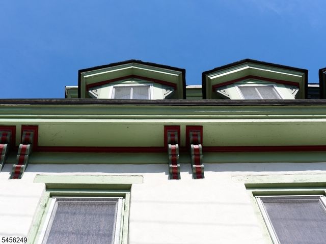 118 Clinton St, Lambertville City, NJ 08530