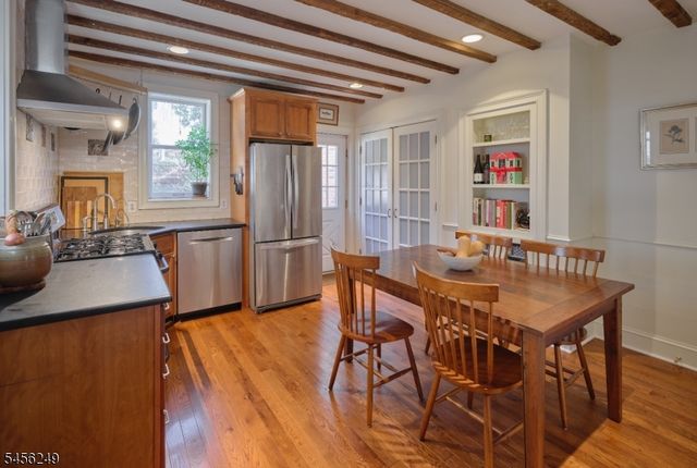 118 Clinton St, Lambertville City, NJ 08530