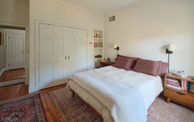 118 Clinton St, Lambertville City, NJ 08530