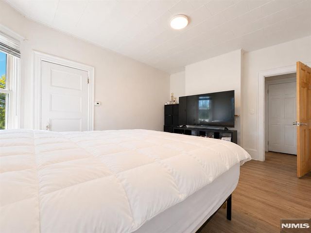 54 Cottage Place 1, Englewood, NJ 07631
