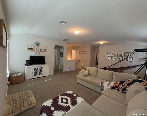 6839 Courante Waltz, San Antonio, TX 78252