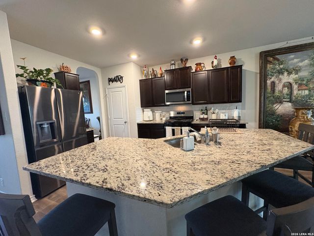 6839 Courante Waltz, San Antonio, TX 78252