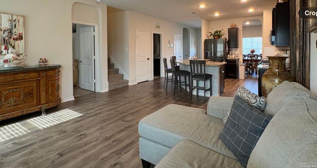 6839 Courante Waltz, San Antonio, TX 78252