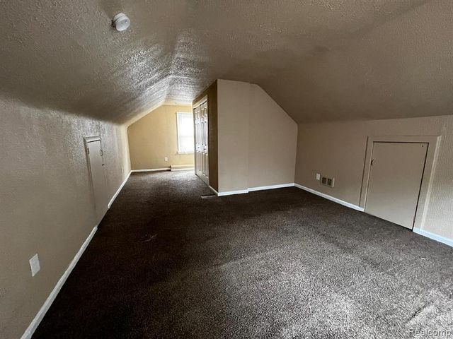 8260 Coyle Street, Detroit, MI 48228