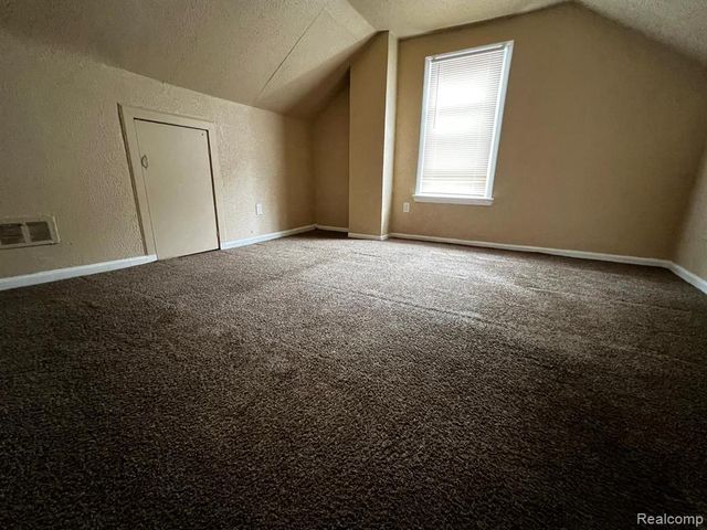 8260 Coyle Street, Detroit, MI 48228
