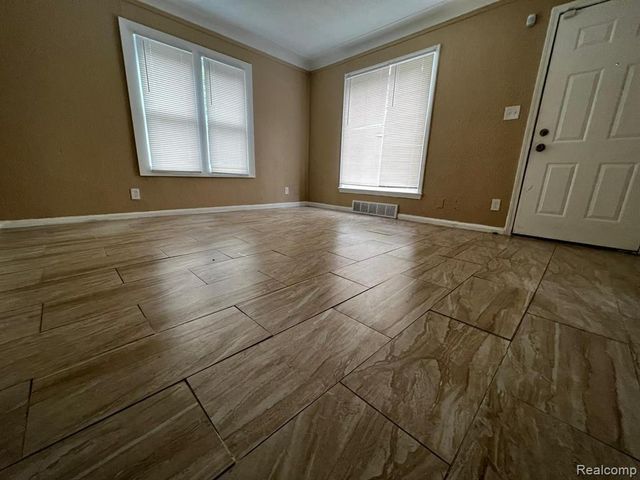 8260 Coyle Street, Detroit, MI 48228
