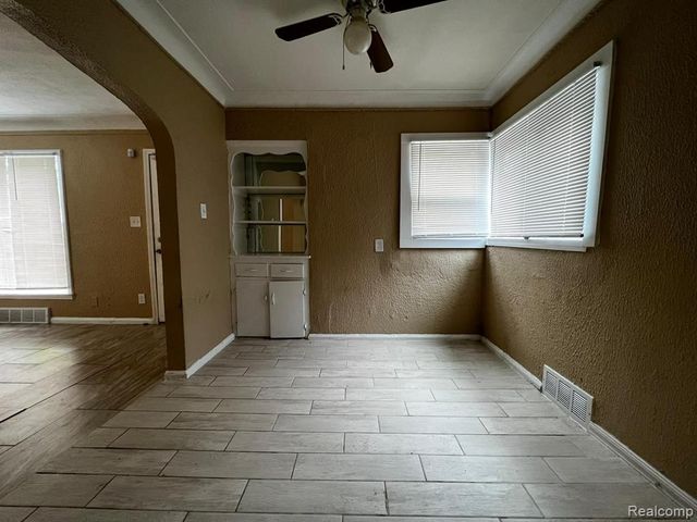 8260 Coyle Street, Detroit, MI 48228