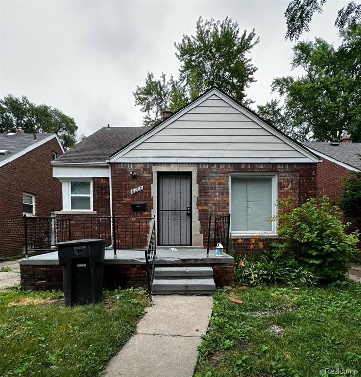 8260 Coyle Street, Detroit, MI 48228