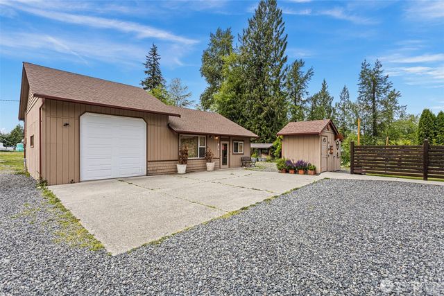 1931 200th St NE, Arlington, WA 98223