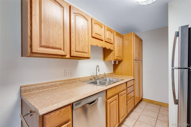 16359 W 10th Avenue Q6, Golden, CO 80401