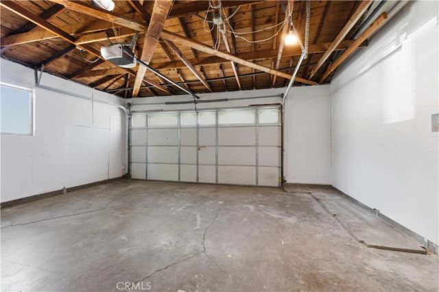 8116 Ponce Avenue, Canoga Park, CA 91304