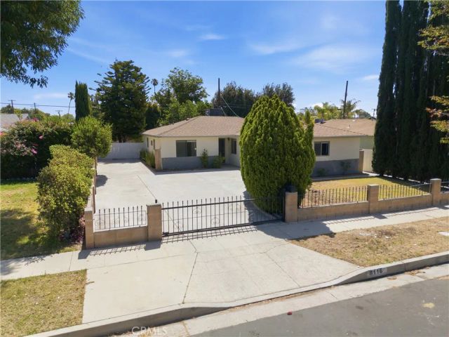 8116 Ponce Avenue, Canoga Park, CA 91304