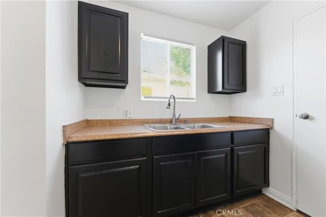8116 Ponce Avenue, Canoga Park, CA 91304