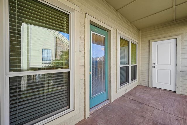 3100 Devonshire Drive 209, Plano, TX 75075