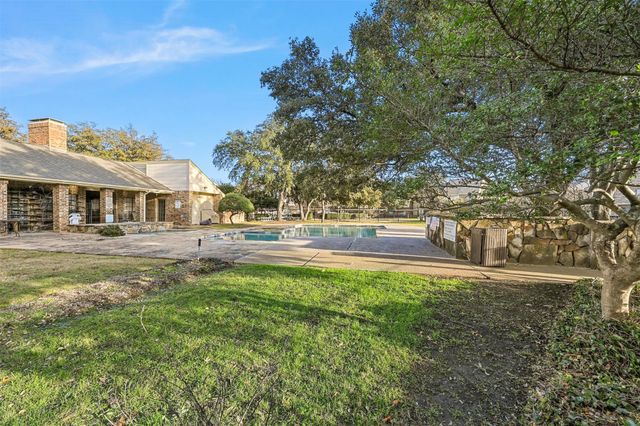 3100 Devonshire Drive 209, Plano, TX 75075