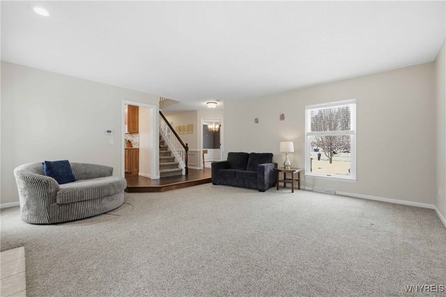 720 Raymond Drive, Lewiston, NY 14092