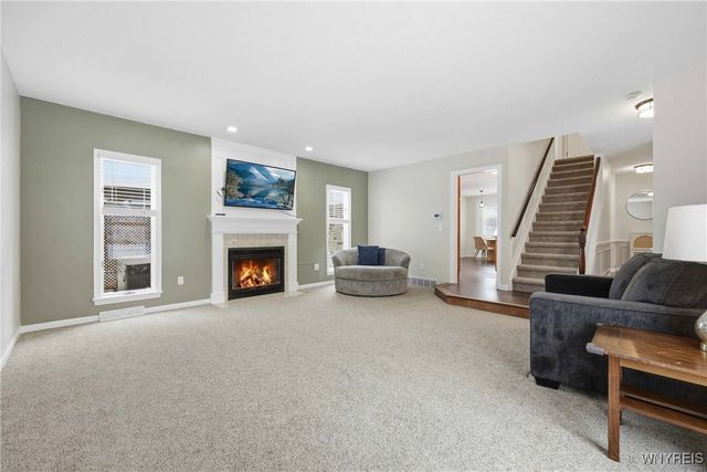 720 Raymond Drive, Lewiston, NY 14092