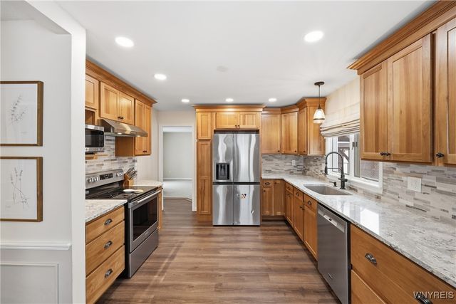 720 Raymond Drive, Lewiston, NY 14092